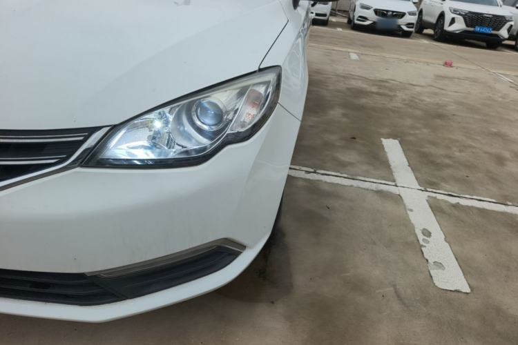 Used Roewe 360 2015 1.5L Manual Luxury Edition Left Front Headlight