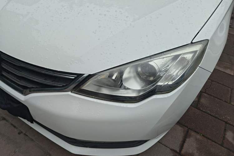 Used Roewe 360 2015 1.5L Automatic Luxury Edition Left Front Headlight