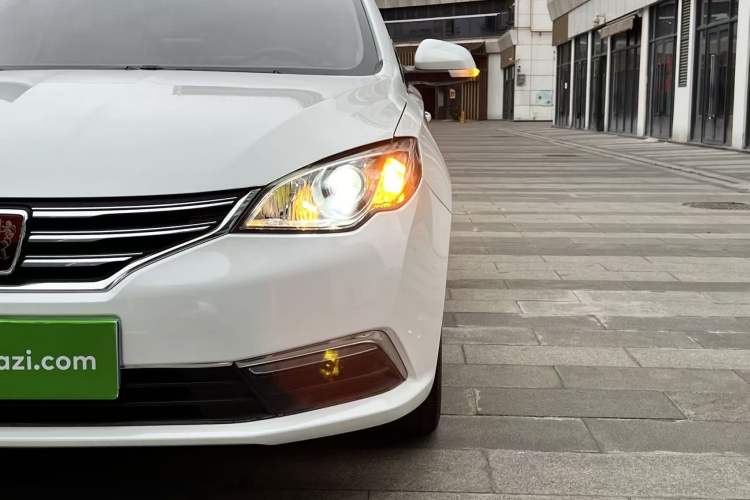 Used Roewe 360 2015 1.5L Manual Luxury Edition Left Front Headlight