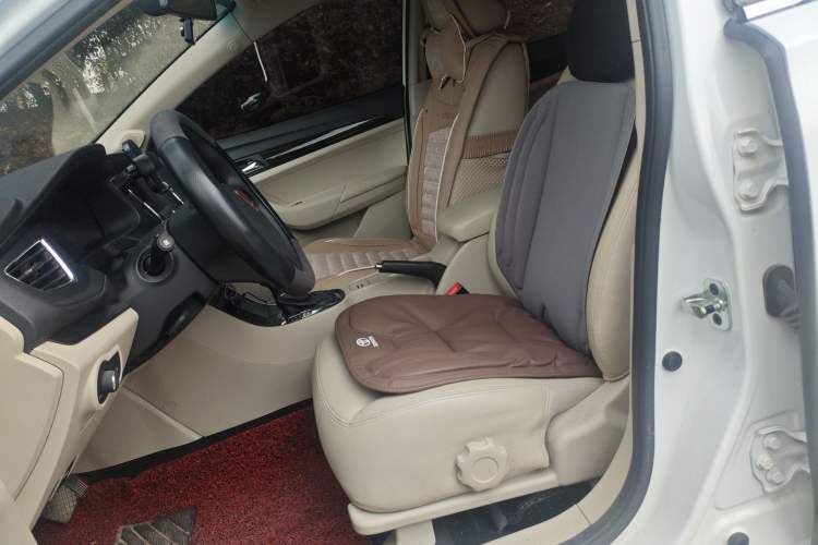 Used Roewe 360 2015 1.5L Automatic Luxury Edition Left Front Seat