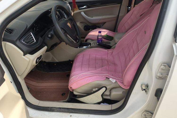 Used Roewe 360 2015 1.5L Automatic Luxury Edition Left Front Seat