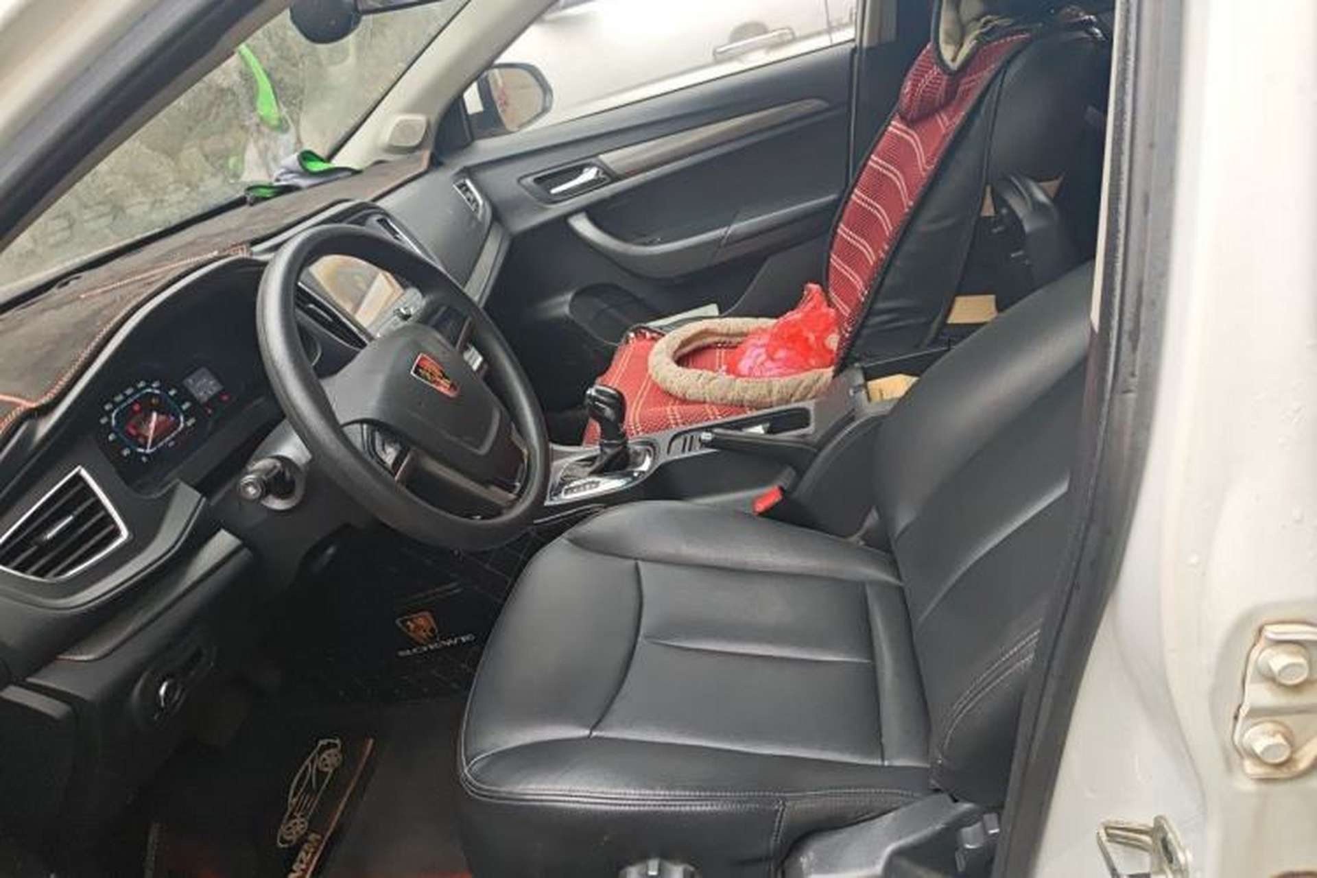 Used Roewe 360 2015 1.5L Automatic Luxury Edition Left Front Seat