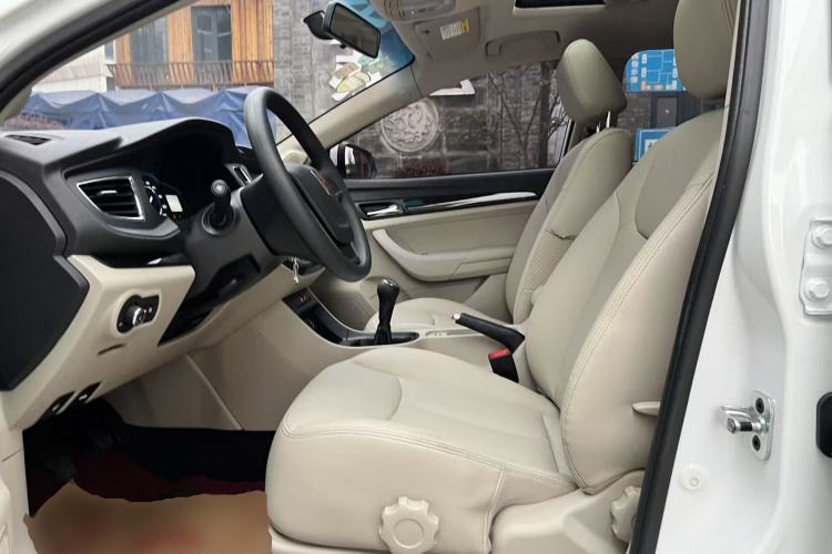 Used Roewe 360 2015 1.5L Manual Luxury Edition Left Front Seat