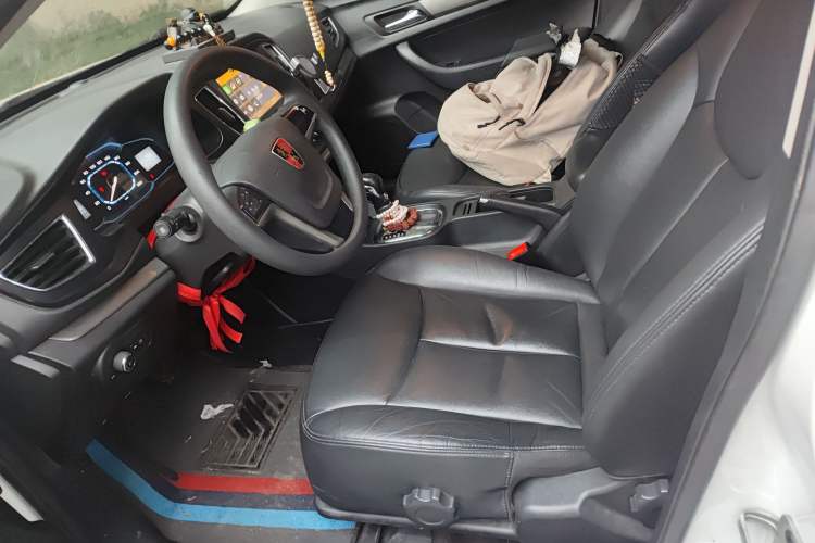 Used Roewe 360 2015 1.5L Automatic Luxury Edition Left Front Seat