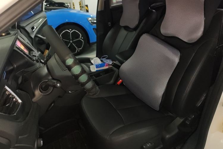 Used Roewe 360 2015 1.5L Automatic Luxury Edition Left Front Seat