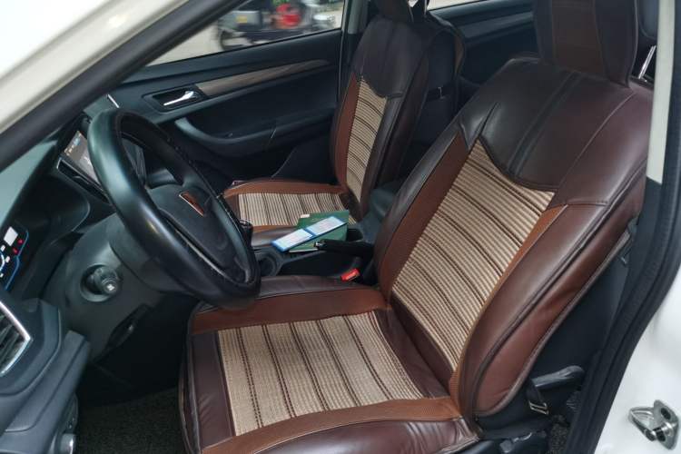 Used Roewe 360 2015 1.5L Manual Luxury Edition Left Front Seat