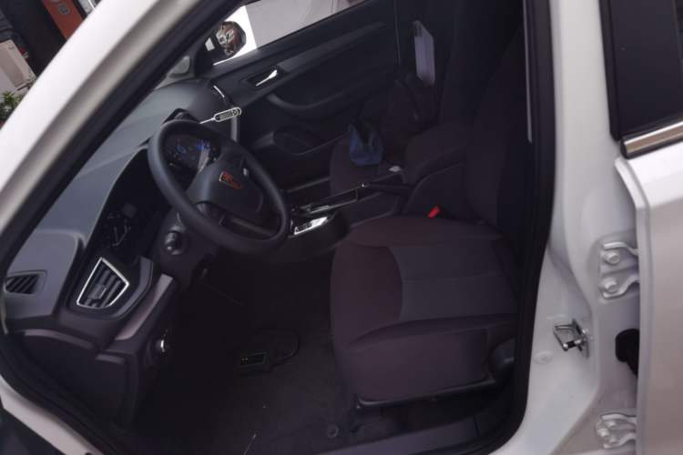 Used Roewe 360 2015 1.5L Automatic Elite Edition Left Front Seat