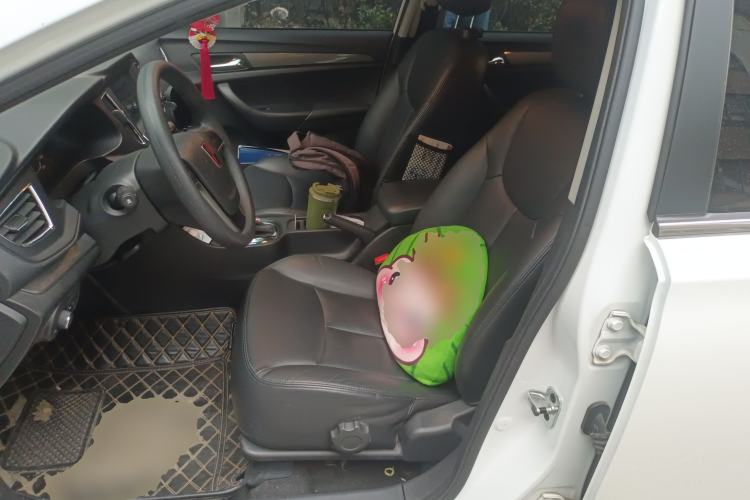 Used Roewe 360 2015 20T TST Deluxe Edition Left Front Seat