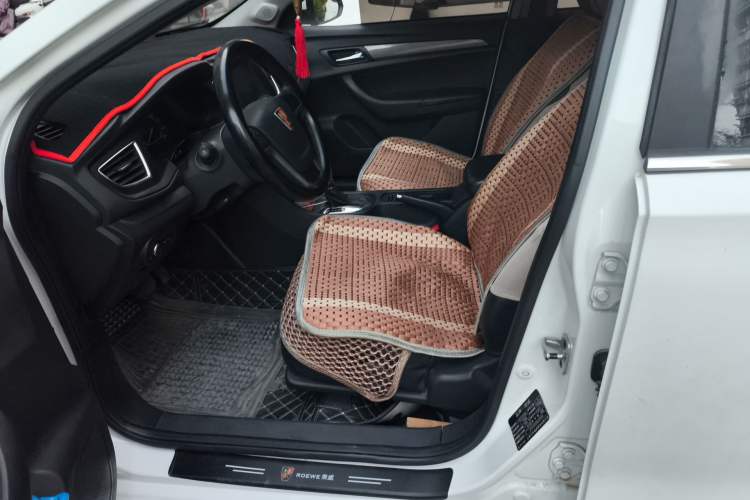Used Roewe 360 2015 1.5L Automatic Luxury Edition Left Front Seat
