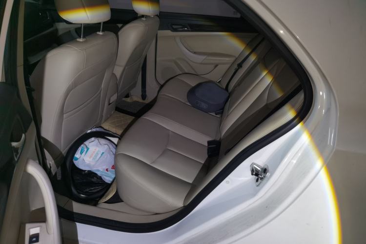Used Roewe 360 2015 20T TST Deluxe Edition Left Rear Seat