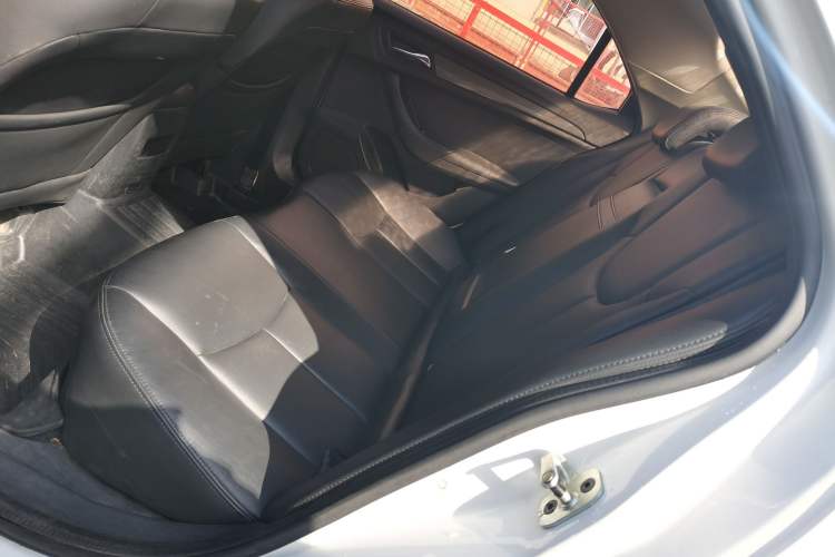 Used Roewe 360 2015 1.5L Manual Luxury Edition Left Rear Seat
