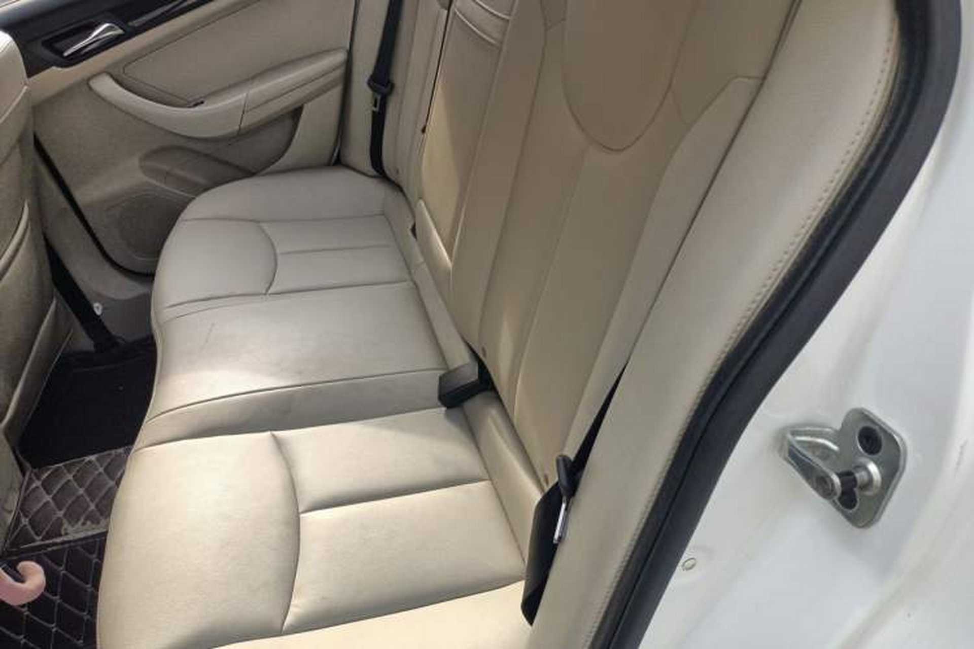 Used Roewe 360 2015 1.5L Automatic Luxury Edition Left Rear Seat