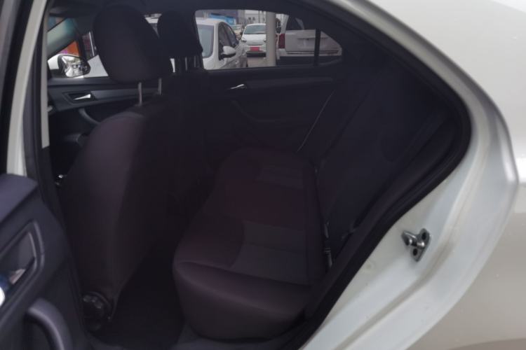 Used Roewe 360 2015 1.5L Automatic Elite Edition Left Rear Seat