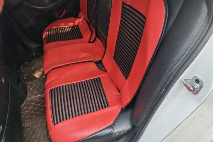 Used Roewe 360 2015 1.5L Manual Luxury Edition Left Rear Seat