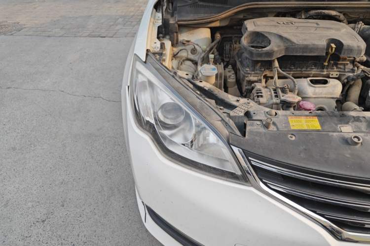 Used Roewe 360 2015 1.5L Manual Luxury Edition Right Front Headlight