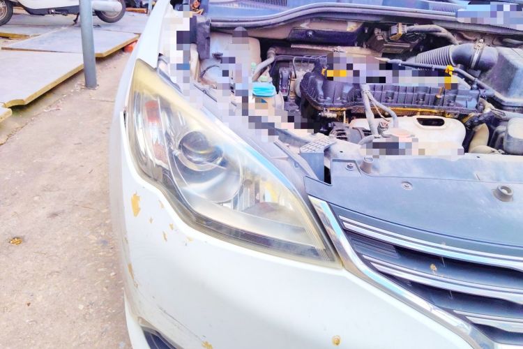 Used Roewe 360 2015 1.5L Manual Luxury Edition Right Front Headlight