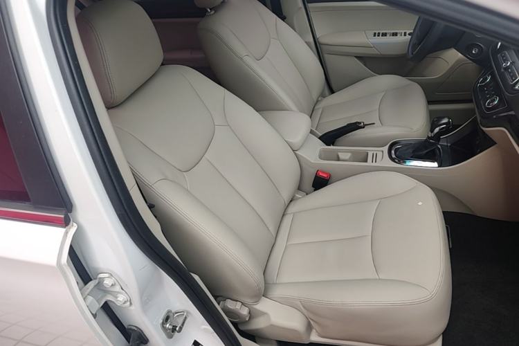 Used Roewe 360 2015 1.5L Automatic Luxury Edition Right Front Seat