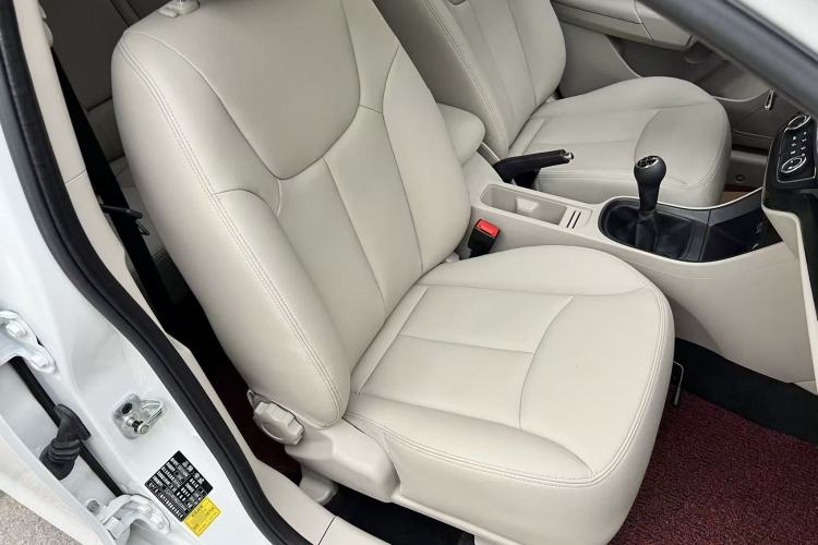 Used Roewe 360 2015 1.5L Manual Luxury Edition Right Front Seat