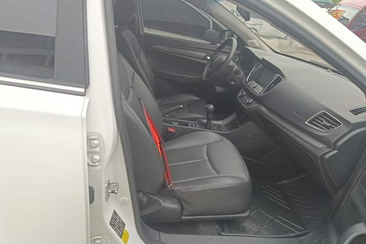 Used Roewe 360 2015 1.5L Manual Luxury Edition Right Front Seat