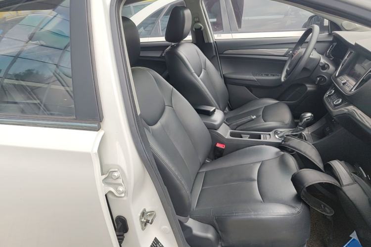 Used Roewe 360 2015 1.5L Automatic Luxury Edition Right Front Seat