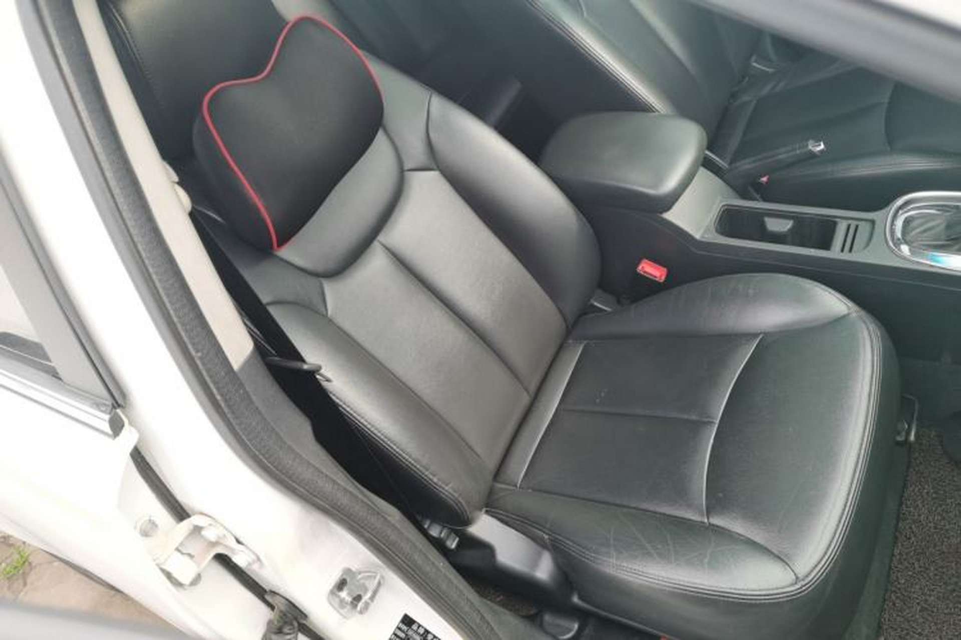 Used Roewe 360 2015 1.5L Automatic Luxury Edition Right Front Seat