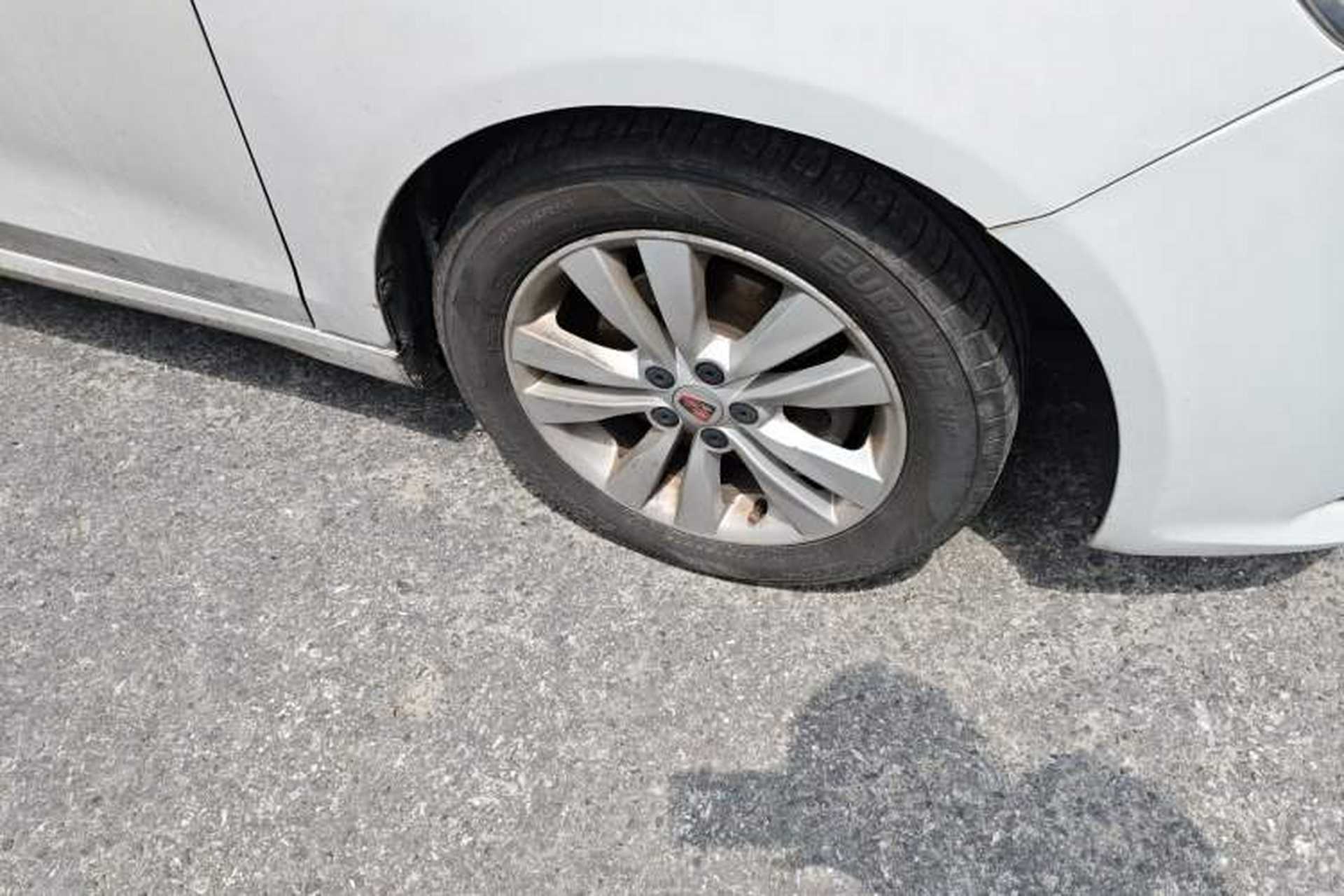 Used Roewe 360 2015 1.5L Automatic Luxury Edition Right Front Wheel Hub
