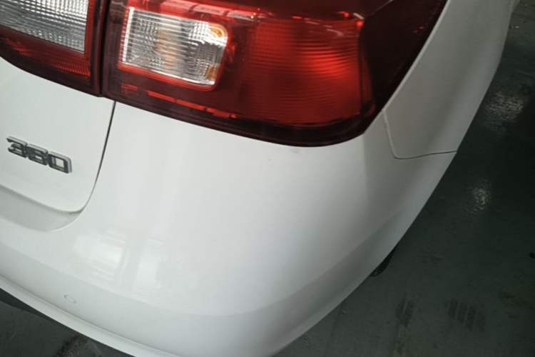 Used Roewe 360 2015 1.5L Manual Luxury Edition Right Rear Taillight