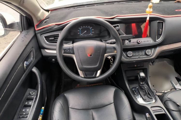 Used Roewe 360 2015 1.5L Automatic Luxury Edition Steering Wheel