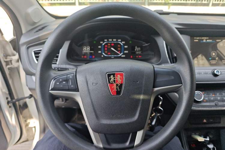 Used Roewe 360 2015 1.5L Manual Luxury Edition Steering Wheel