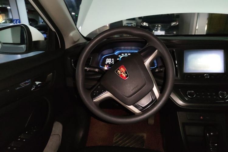 Used Roewe 360 2015 1.5L Automatic Luxury Edition Steering Wheel