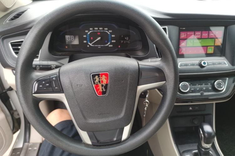 Used Roewe 360 2015 1.5L Automatic Luxury Edition Steering Wheel