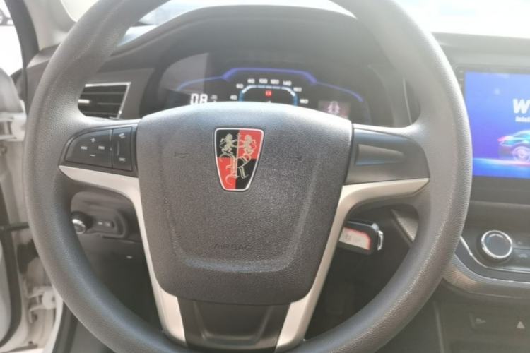 Used Roewe 360 2015 20T TST Deluxe Edition Steering Wheel