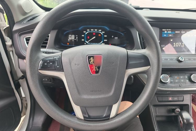Used Roewe 360 2015 1.5L Automatic Luxury Edition Steering Wheel