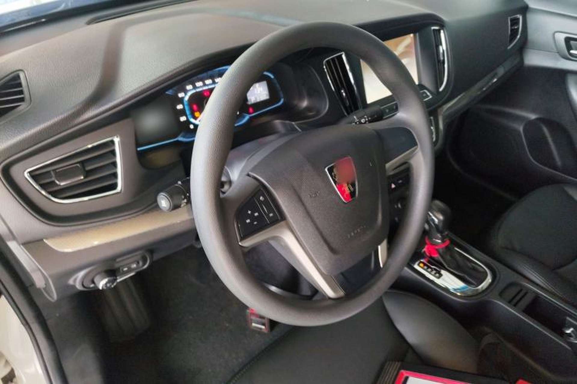 Used Roewe 360 2015 1.5L Automatic Luxury Edition Steering Wheel