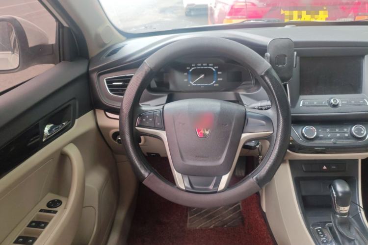 Used Roewe 360 2015 1.5L Automatic Luxury Edition Steering Wheel
