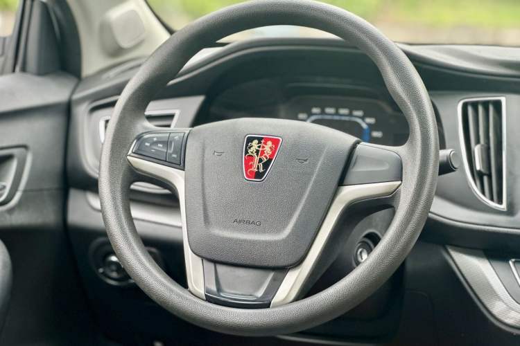 Used Roewe 360 2015 1.5L Manual Luxury Edition Steering Wheel