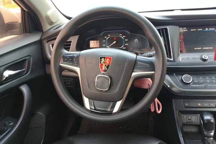 Used Roewe 360 2015 20T TST Deluxe Edition Steering Wheel