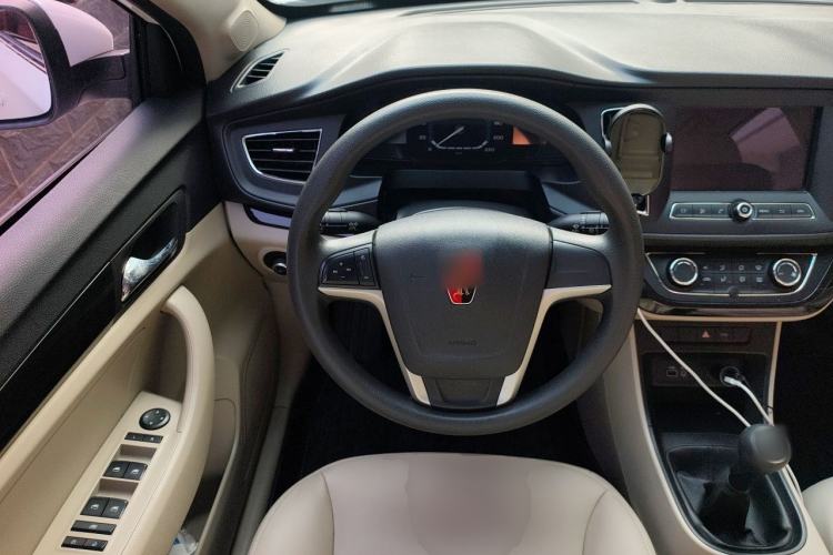 Used Roewe 360 2015 1.5L Manual Luxury Edition Steering Wheel