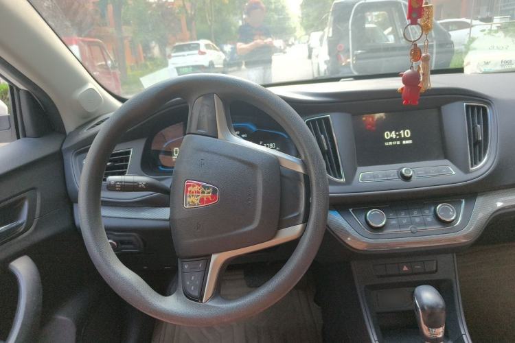 Used Roewe 360 2015 1.5L Automatic Luxury Edition Steering Wheel