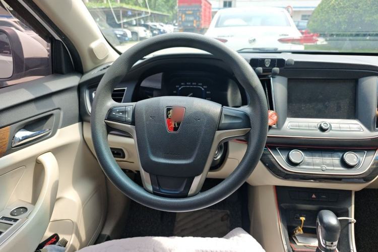 Used Roewe 360 2015 1.5L Automatic Luxury Edition Steering Wheel