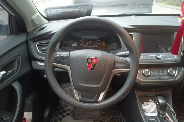 Used Roewe 360 2015 20T TST Deluxe Edition Steering Wheel