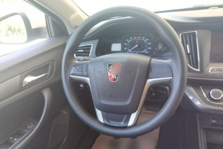 Used Roewe 360 2015 20T TST Deluxe Edition Steering Wheel