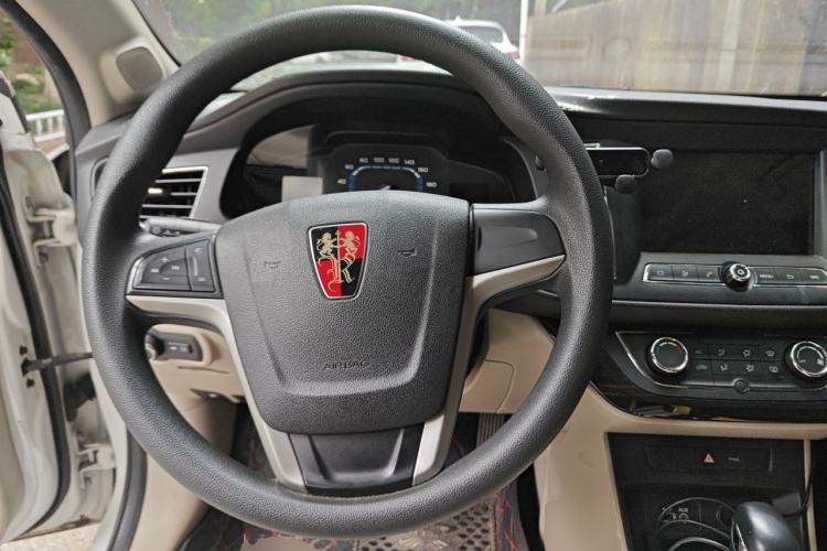 Used Roewe 360 2015 1.5L Automatic Luxury Edition Steering Wheel