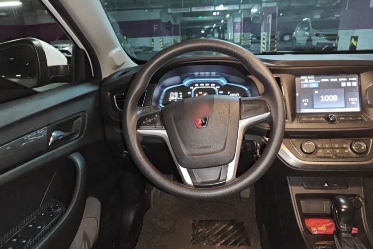 Used Roewe 360 2015 1.5L Automatic Luxury Edition Steering Wheel
