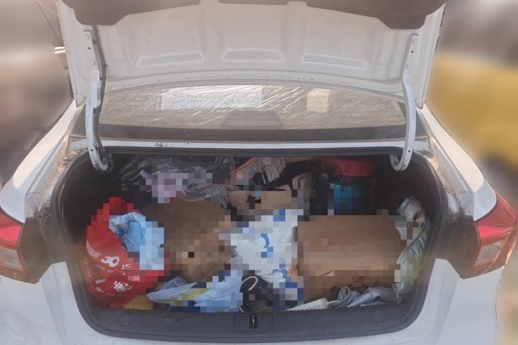 Used Roewe 360 2015 20T TST Deluxe Edition Trunk