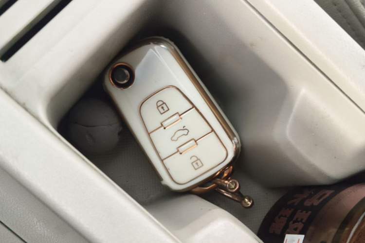 Used Roewe 360 2015 20T TST Deluxe Edition Vehicle Key