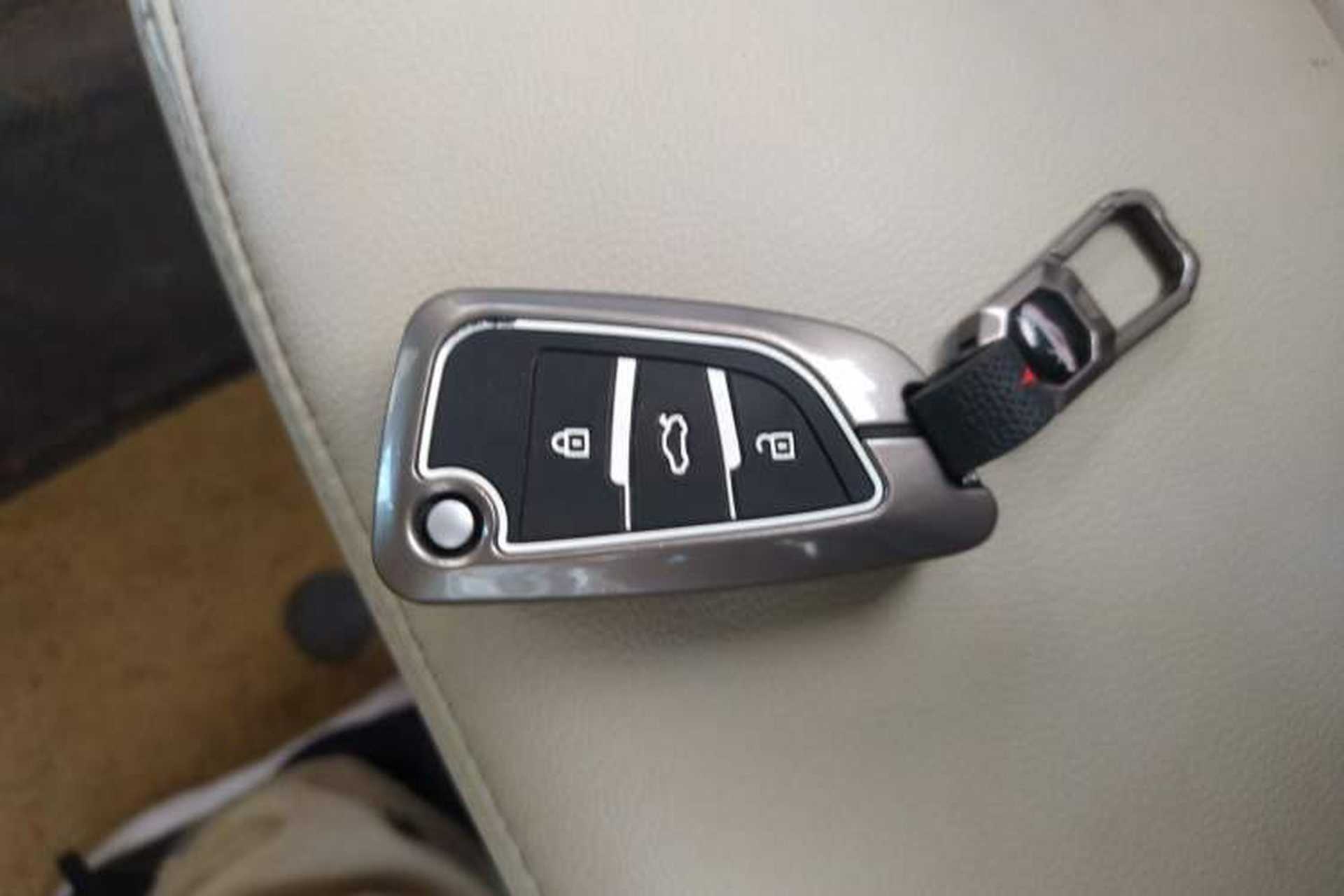 Used Roewe 360 2015 1.5L Automatic Luxury Edition Vehicle Key
