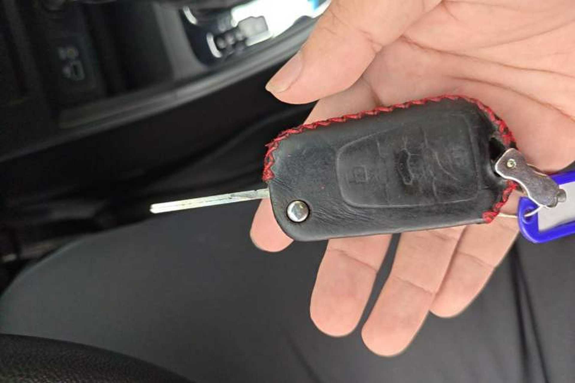 Used Roewe 360 2015 1.5L Automatic Luxury Edition Vehicle Key