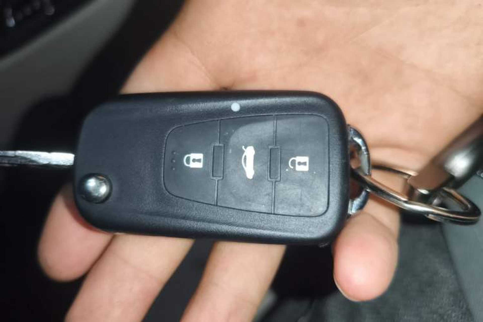 Used Roewe 360 2015 1.5L Automatic Luxury Edition Vehicle Key