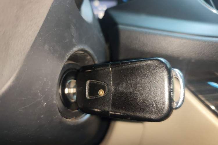 Used Roewe 360 2015 1.5L Manual Luxury Edition Vehicle Key